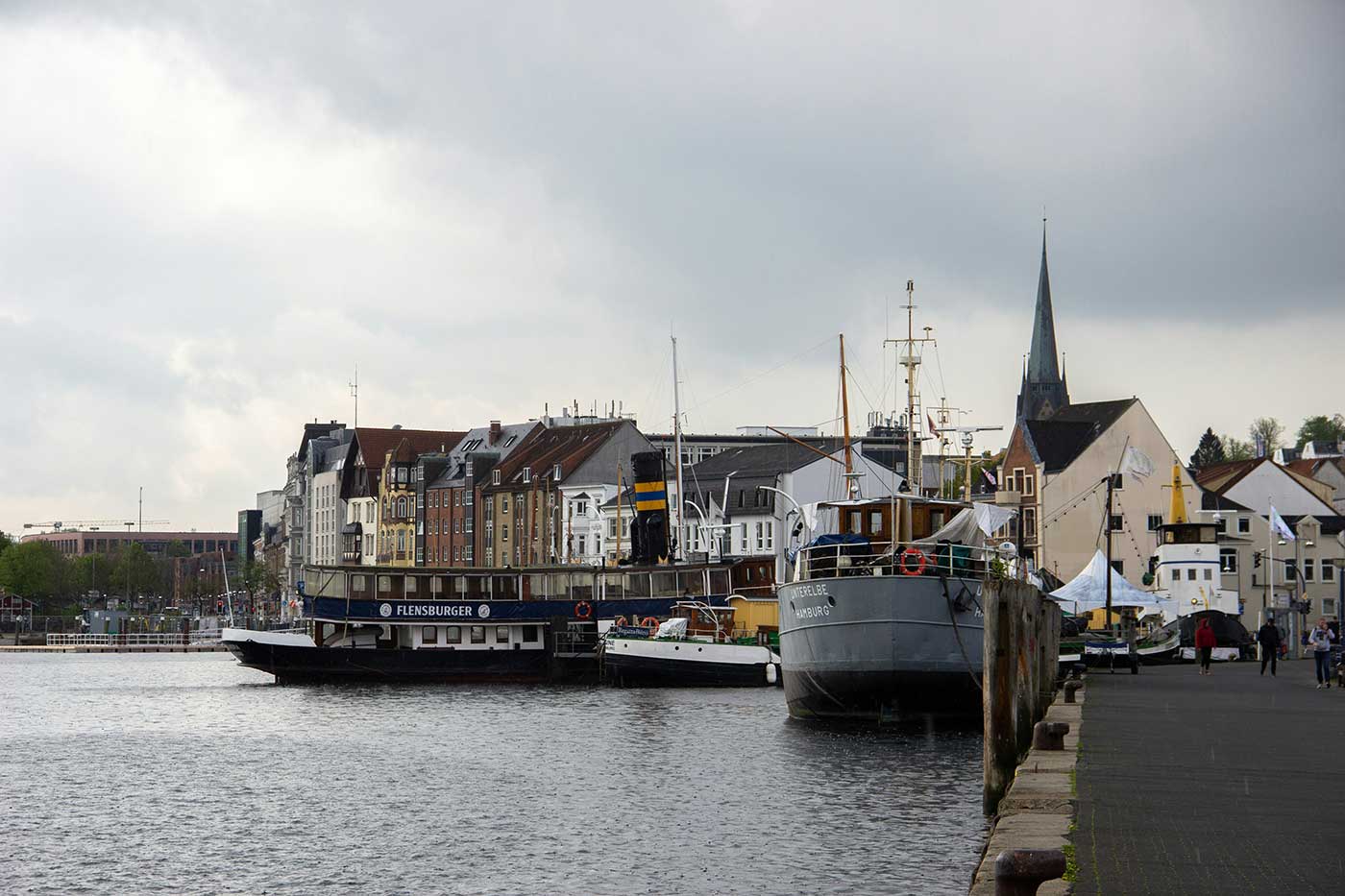 Hochwertigen Rollrasen in Schleswig Holstein kaufen